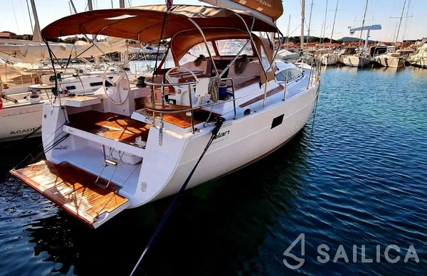 Elan 50 Impression - Yacht Charter Sailica