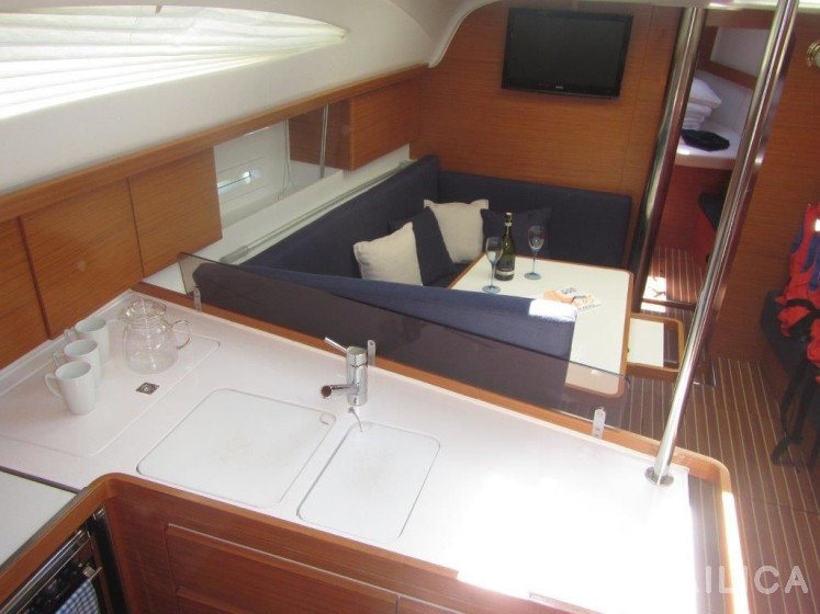 Elan 444 Impression - Yacht Charter Sailica