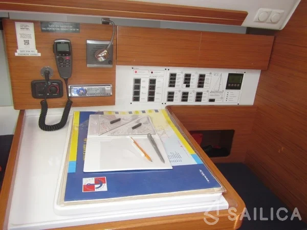 Elan 444 Impression - Yacht Charter Sailica