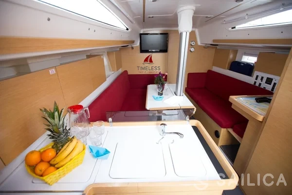 Elan 350 Performance - Yacht Charter Sailica