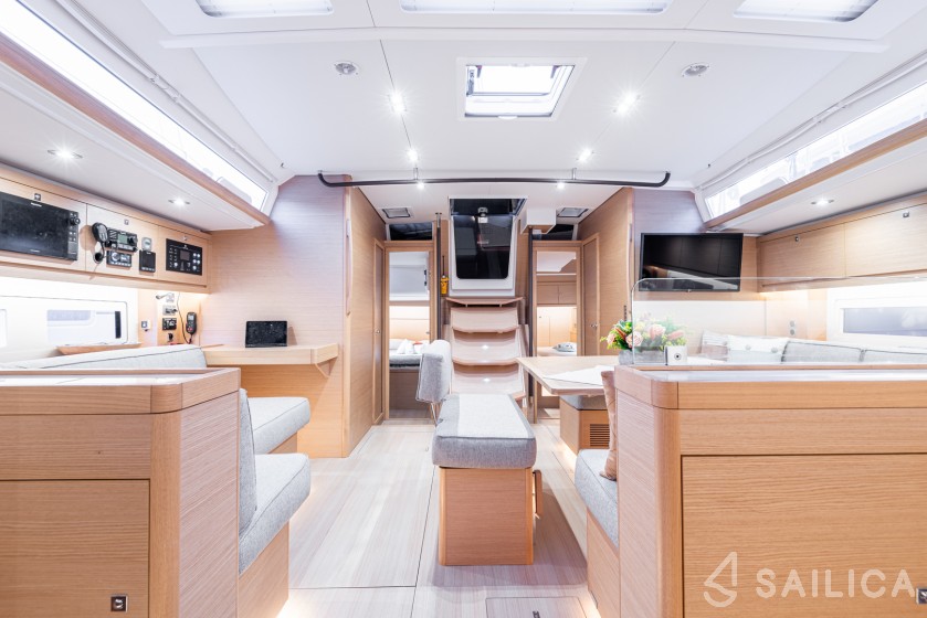 Dufour 530 - Yacht Charter Sailica