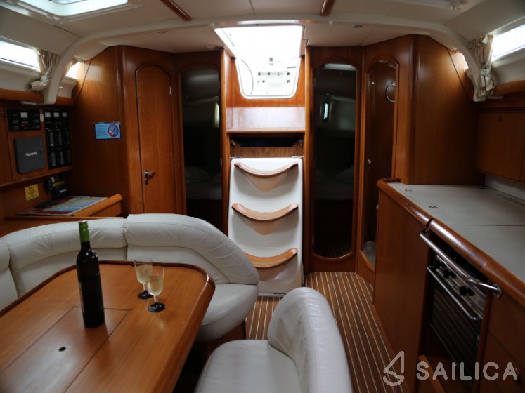 Sun Odyssey 45 - Yacht Charter Sailica