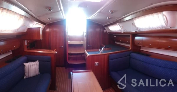 Bavaria 36 Cruiser - Yacht Charter Sailica