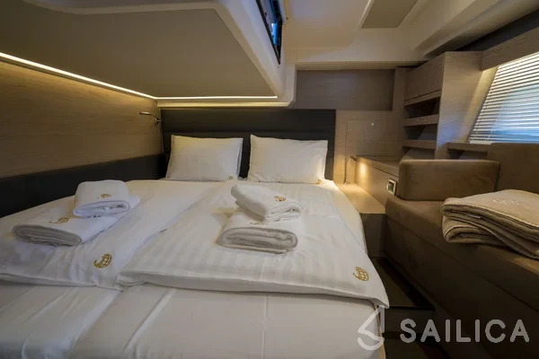 Hanse 548 - Yacht Charter Sailica