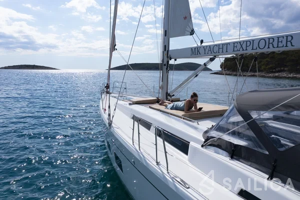 Hanse 548 - Yacht Charter Sailica