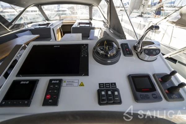 Hanse 548 - Yacht Charter Sailica