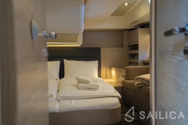 Hanse 548 - Yacht Charter Sailica