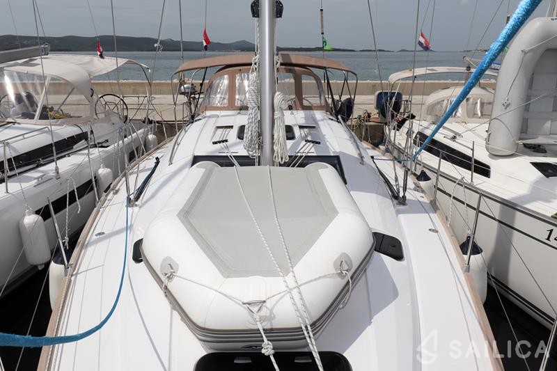 Elan 45 Impression - Yacht Charter Sailica