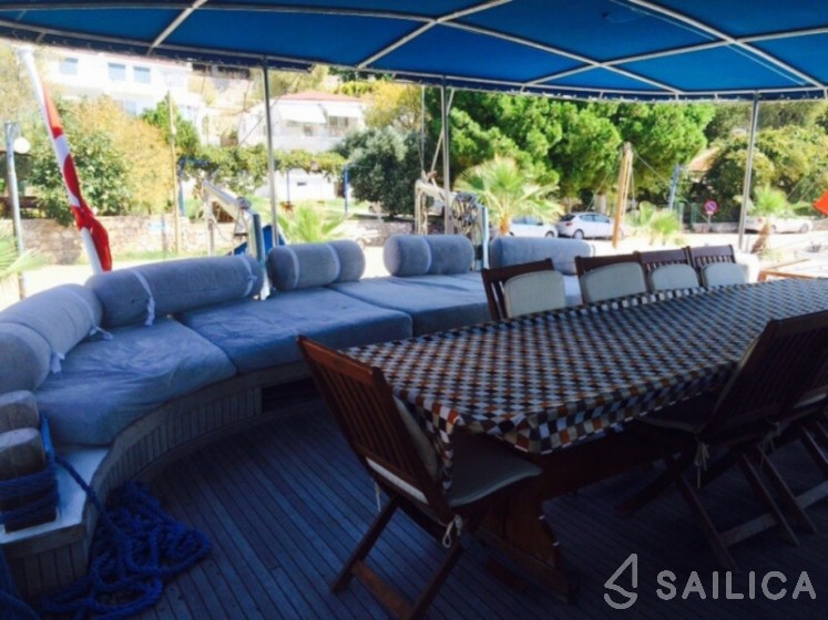Gulet - Yacht Charter Sailica