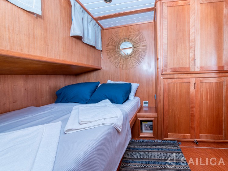 Gulet - Yacht Charter Sailica