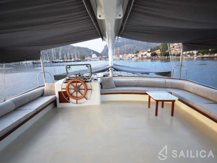 Gulet - Yacht Charter Sailica