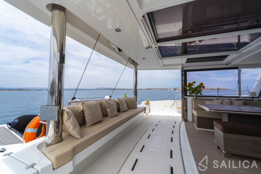 Bali 5.4. - Yacht Charter Sailica