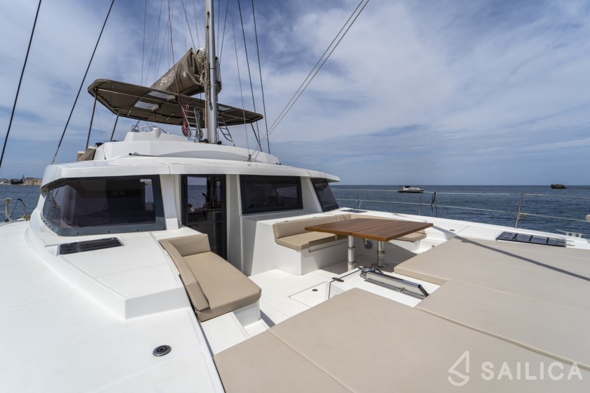 Bali 5.4. - Yacht Charter Sailica