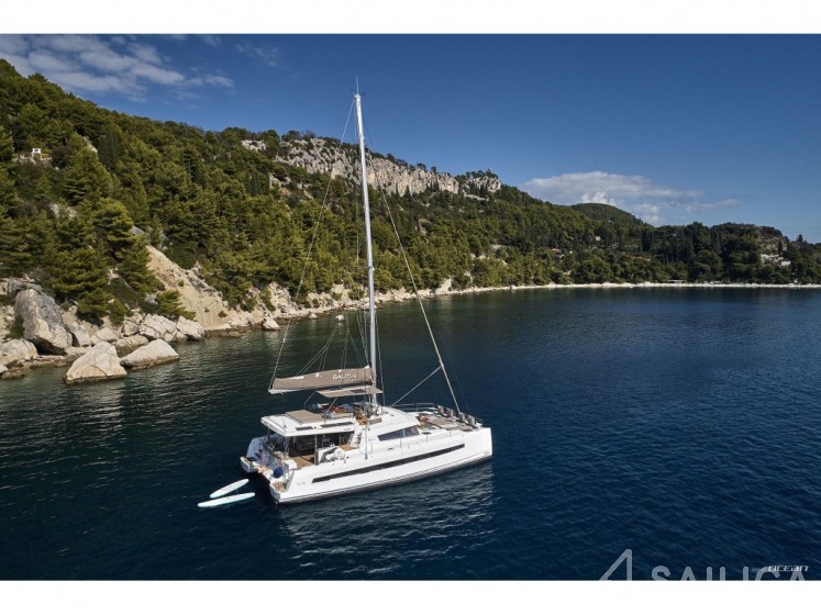 Bali 5.4. - Yacht Charter Sailica