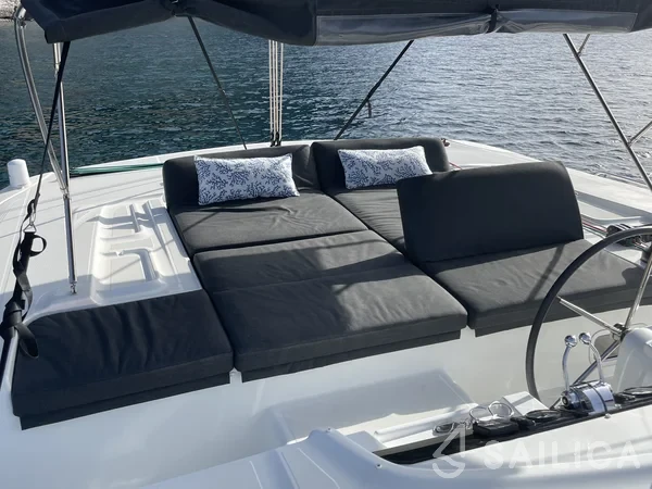Lagoon 46  - Yacht Charter Sailica