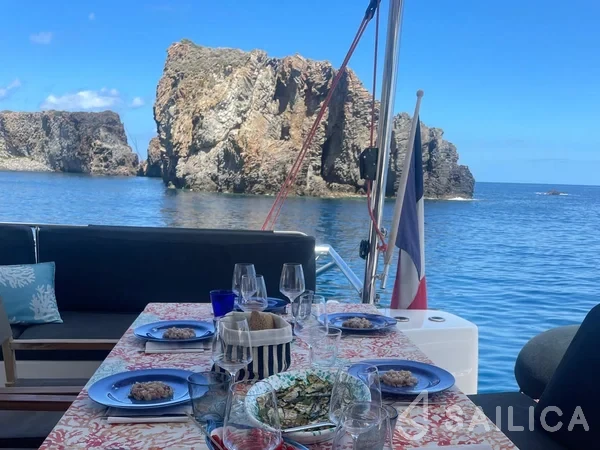 Lagoon 46  - Yacht Charter Sailica