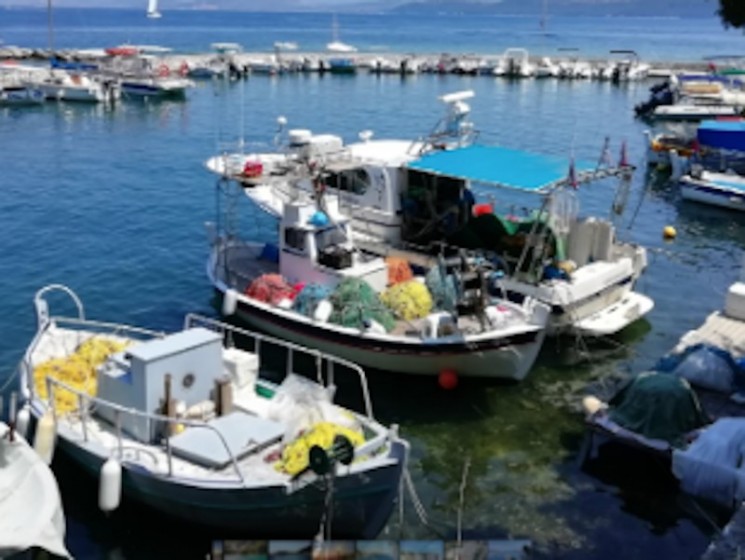 Sun Odyssey 39 DS - Yacht Charter Sailica