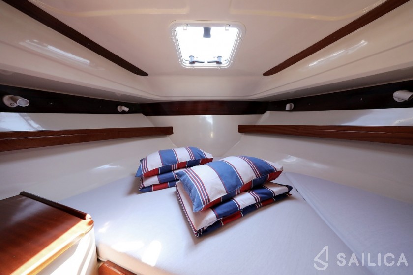 Vektor 950 - Yacht Charter Sailica