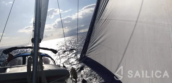 Bavaria 40 Cruiser - Yacht Charter Sailica