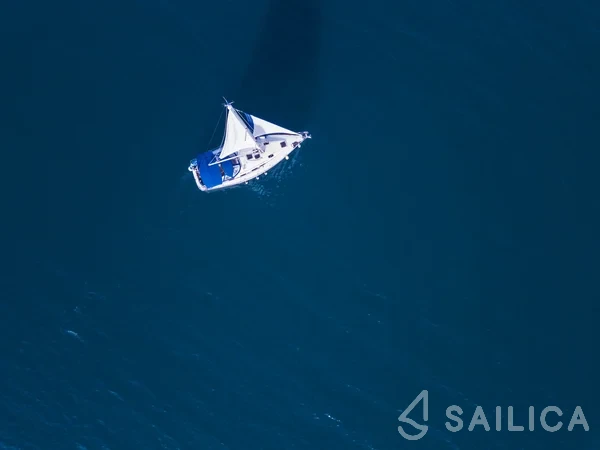 Bavaria 40 Cruiser - Yacht Charter Sailica