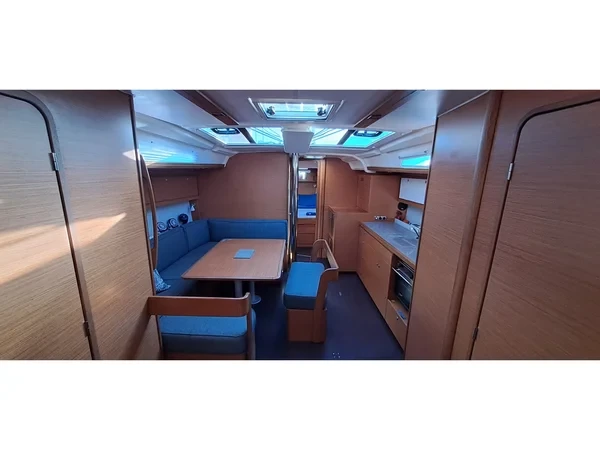 Dufour 430 - Yacht Charter Sailica