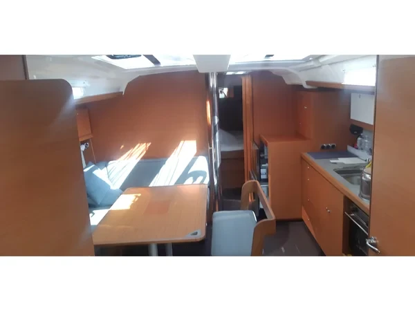 Dufour 430 - Yacht Charter Sailica