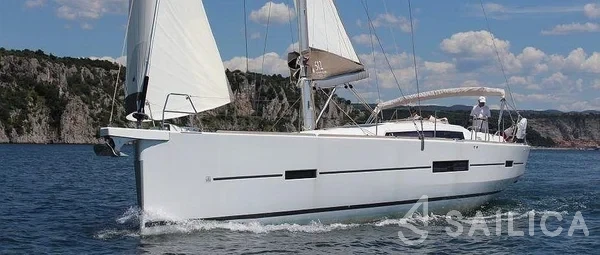 Dufour 430 - Yacht Charter Sailica