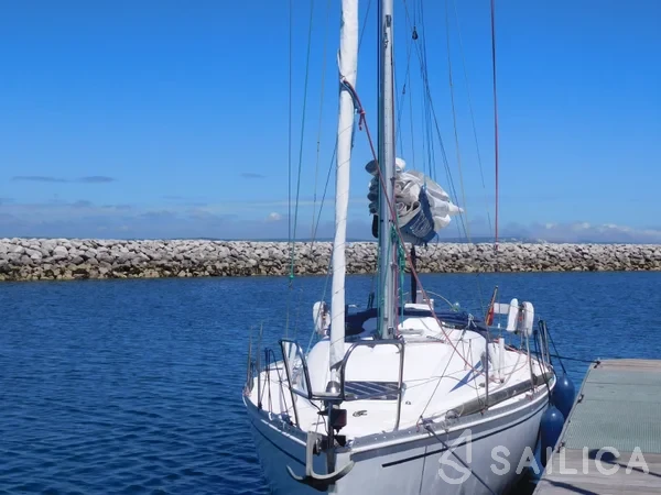Elan 333 - Yacht Charter Sailica