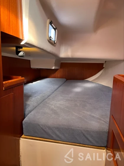Elan 333 - Yacht Charter Sailica