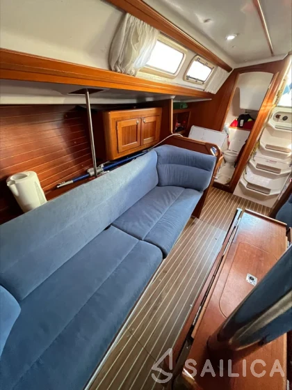 Elan 333 - Yacht Charter Sailica