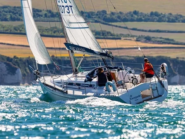 Elan 333 - Yacht Charter Sailica