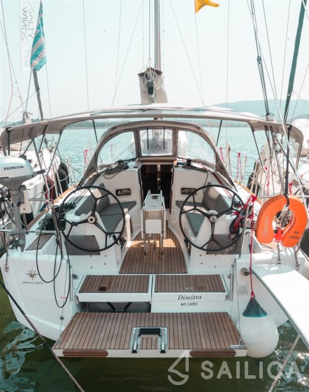 Sun Odyssey 349 - Yacht Charter Sailica