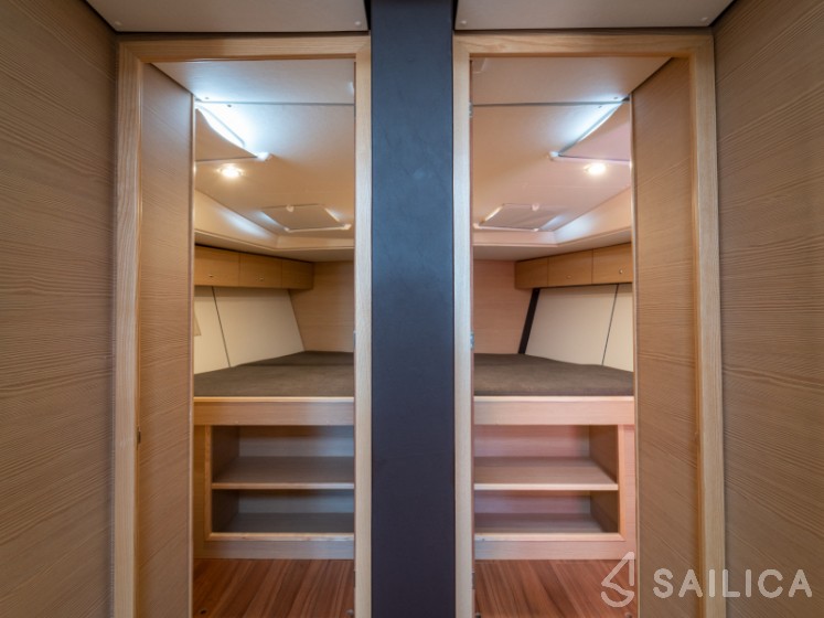 D&D Kufner 54 - Yacht Charter Sailica
