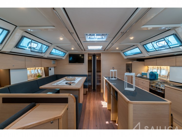 D&D Kufner 54 - Yacht Charter Sailica