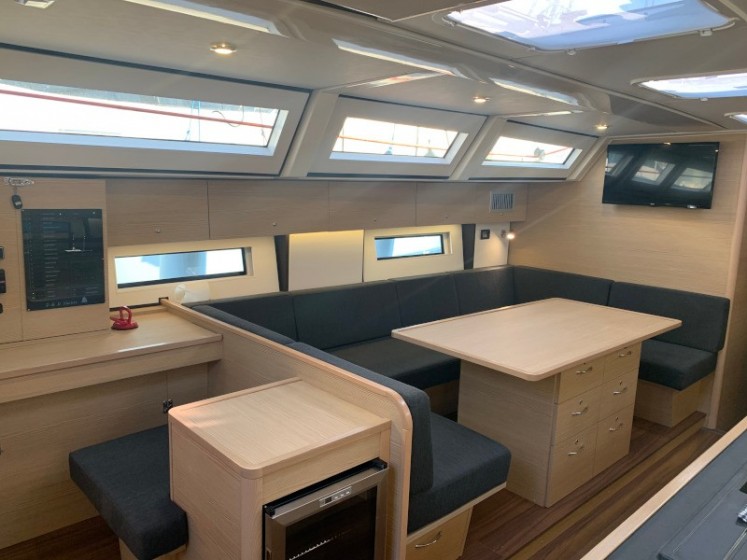 D&D Kufner 54 - Yacht Charter Sailica