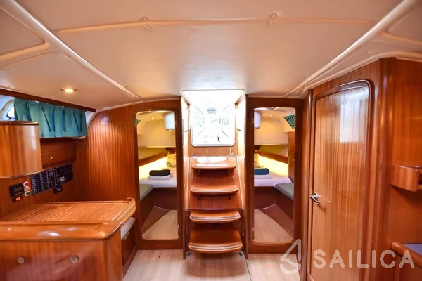 Bavaria 44 - Yacht Charter Sailica
