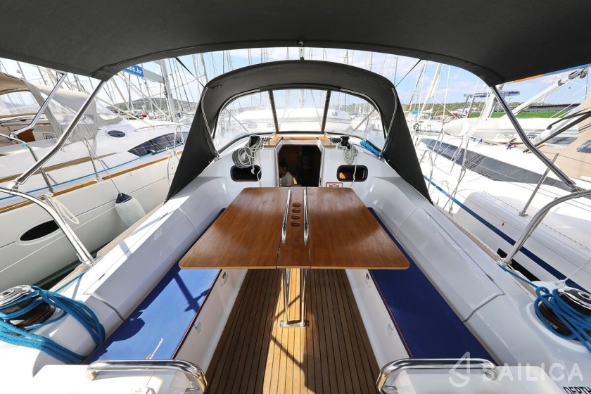 Elan Impression 40.1 - Yacht Charter Sailica