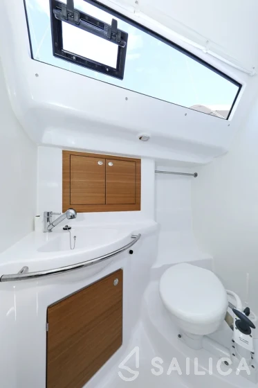 Elan Impression 40.1 - Yacht Charter Sailica