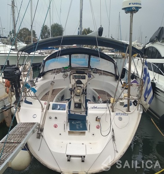 Oceanis 43 - Yacht Charter Sailica