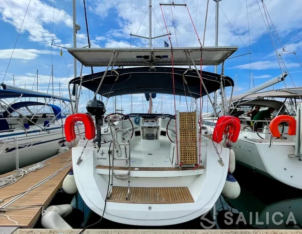Sun Odyssey 44i - Yacht Charter Sailica