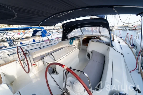 Sun Odyssey 44i - Yacht Charter Sailica