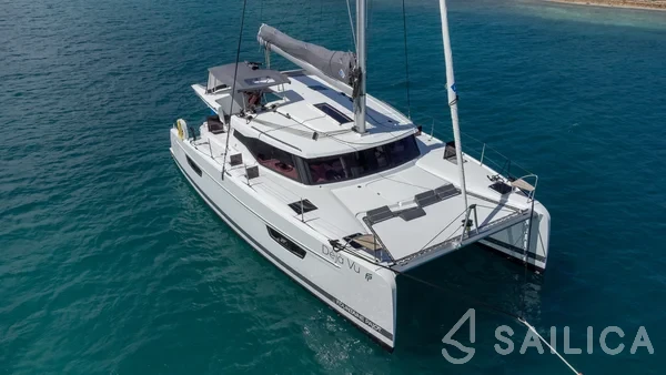 Isla 40 - Yacht Charter Sailica