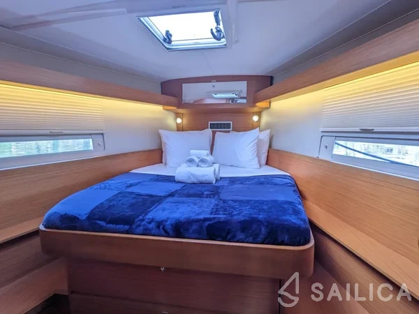 Dufour 430 - Yacht Charter Sailica