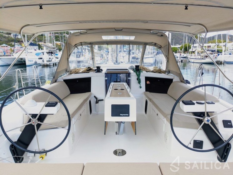 Dufour 430 - Yacht Charter Sailica