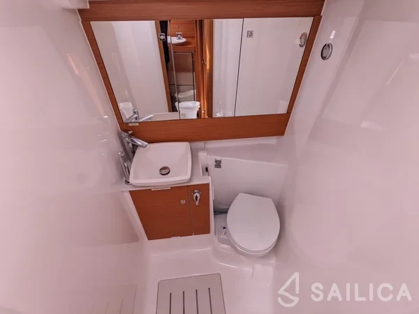 Dufour 430 - Yacht Charter Sailica
