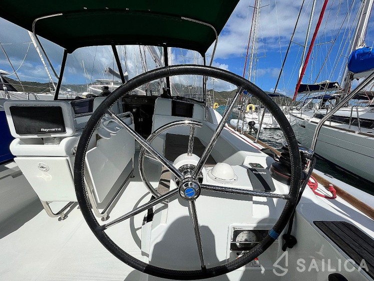 Sun Odyssey 389 - Yacht Charter Sailica