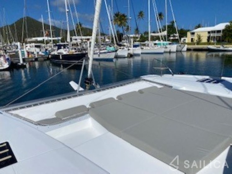 Tanna 47 - Yacht Charter Sailica