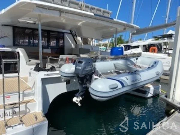 Tanna 47 - Yacht Charter Sailica