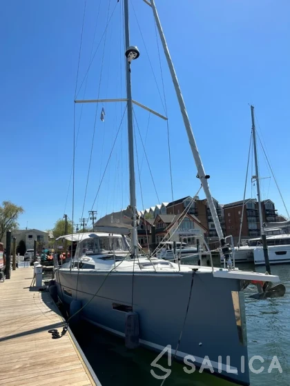 Dufour 430 - Yacht Charter Sailica