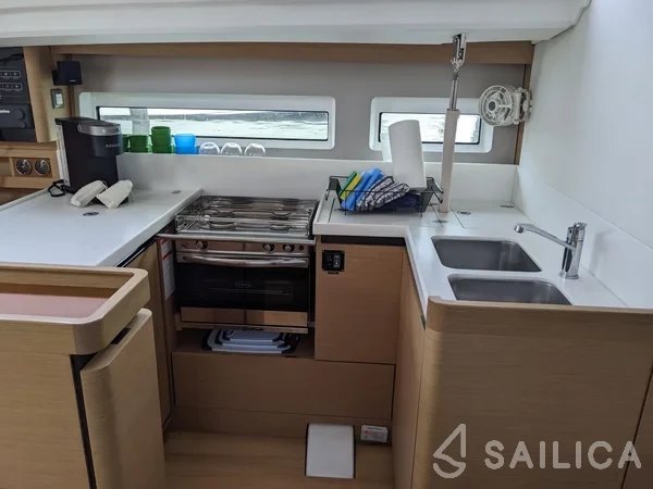 Sun Odyssey 440 - Yacht Charter Sailica